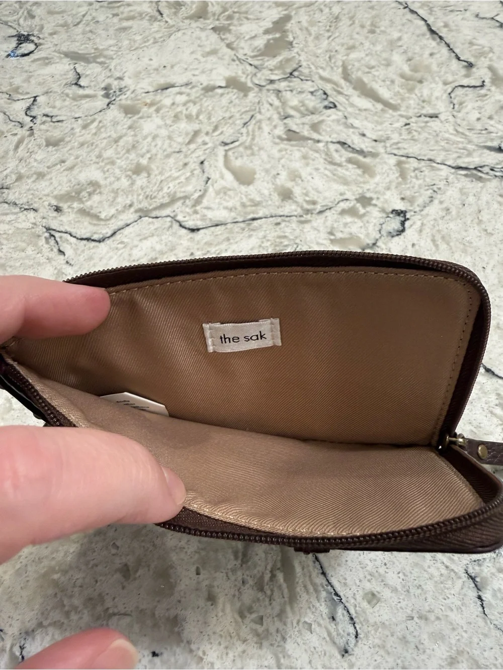 The Sak Iris Card Holder in Brown Pebbled Leather